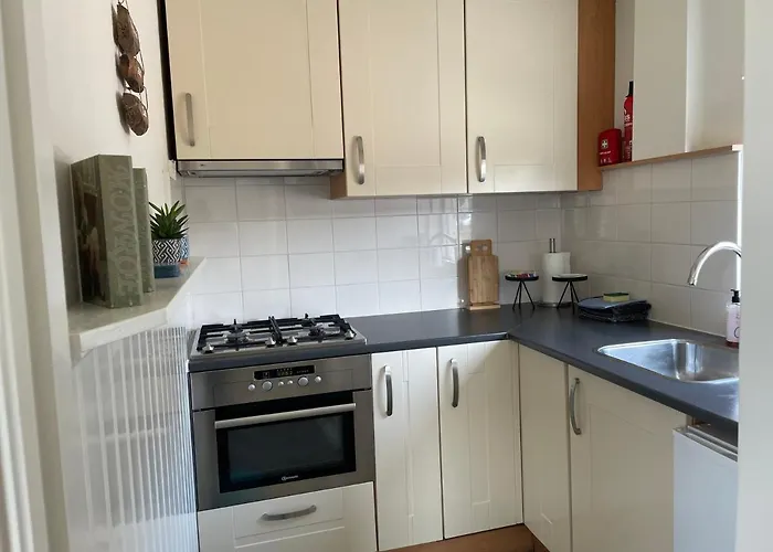 Me Oissie إغموند آن زي