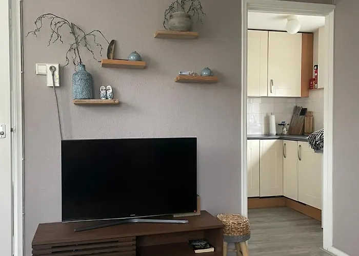 Me Oissie بيت للعطل إغموند آن زي